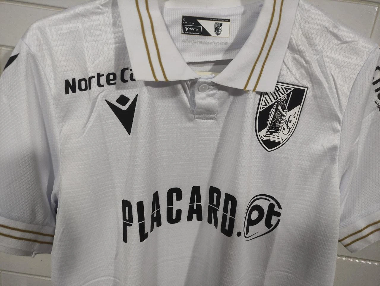 Camisola Vitória SC  * * Preço fixo * * – photo 3